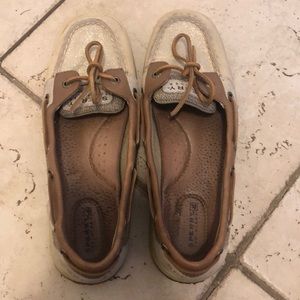 Women’s sperrys